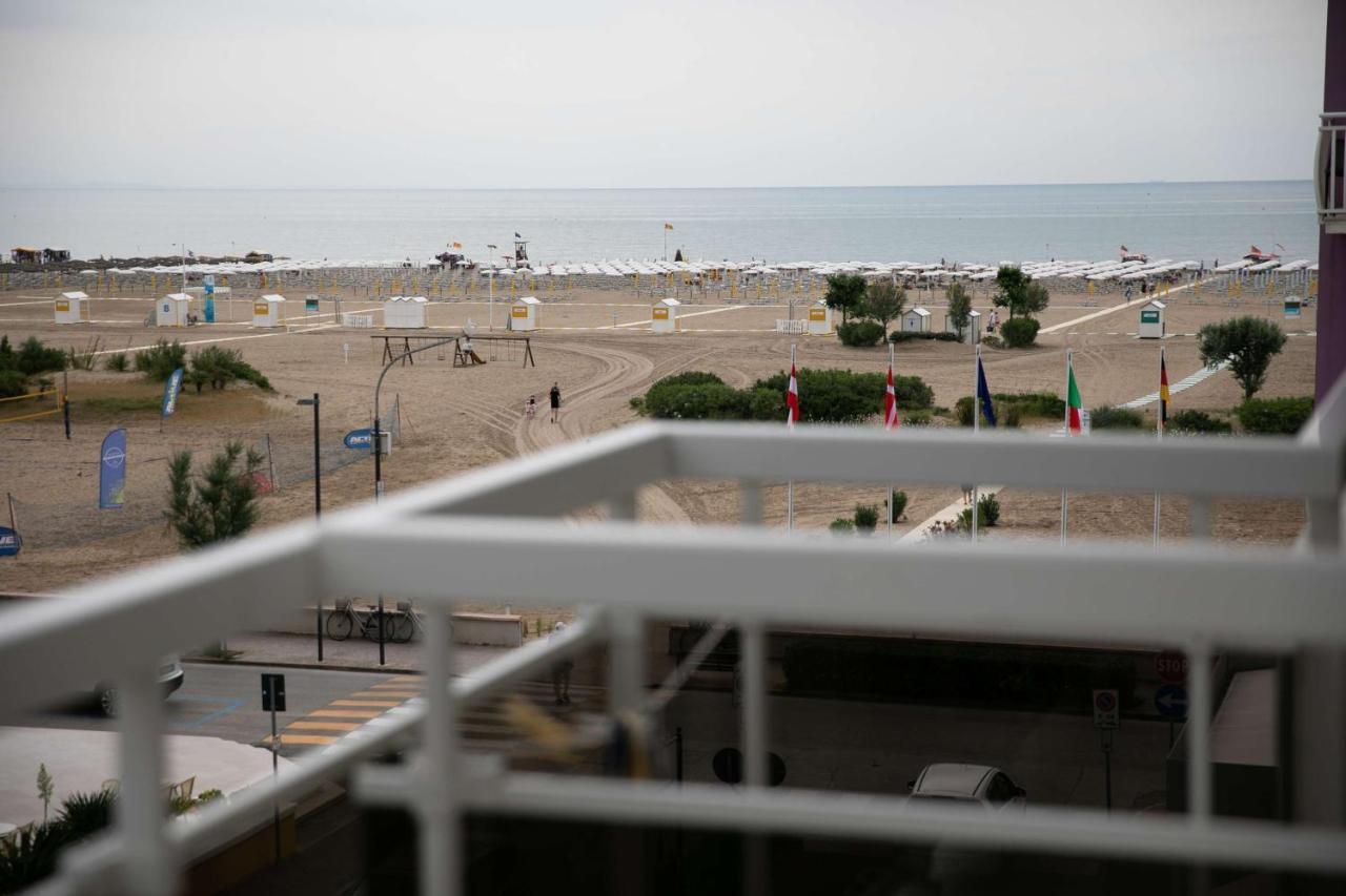 Hotel Benvenuto Caorle Exterior foto